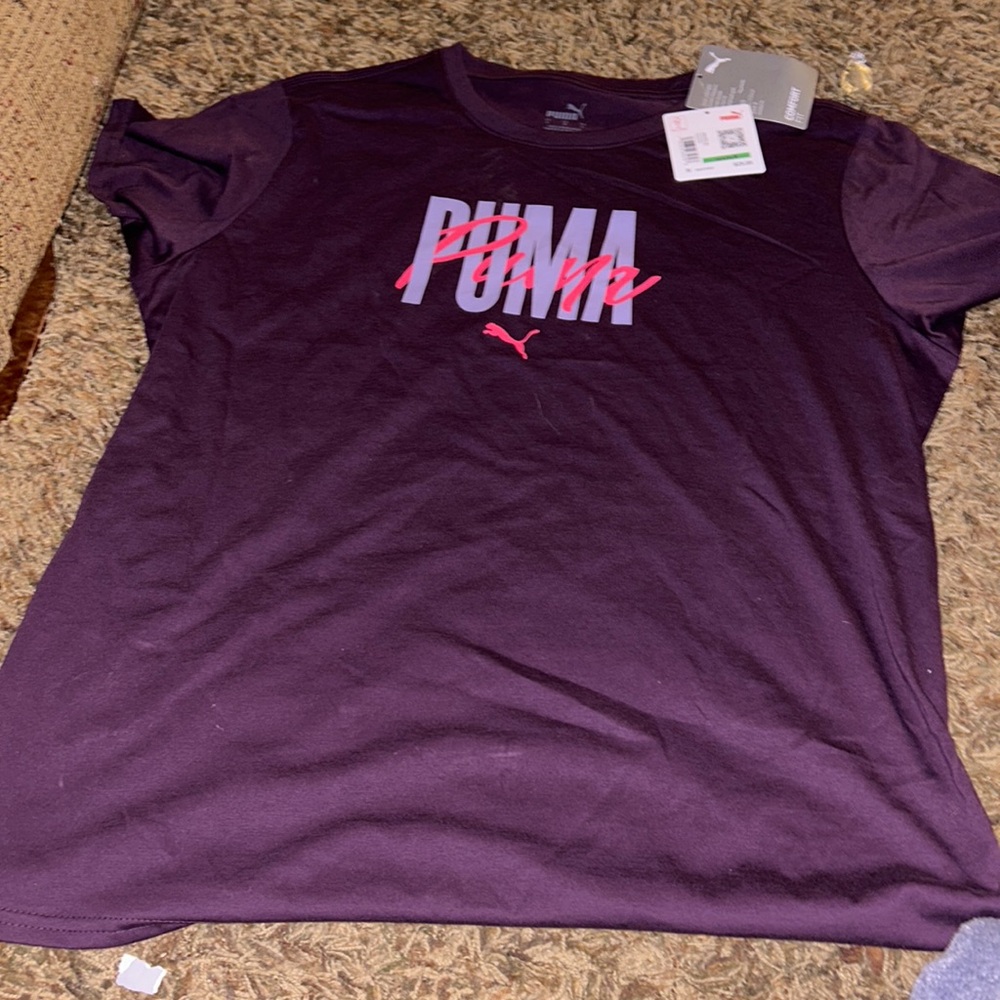 BRAND NEW Puma purple shift with pink logo still has tags